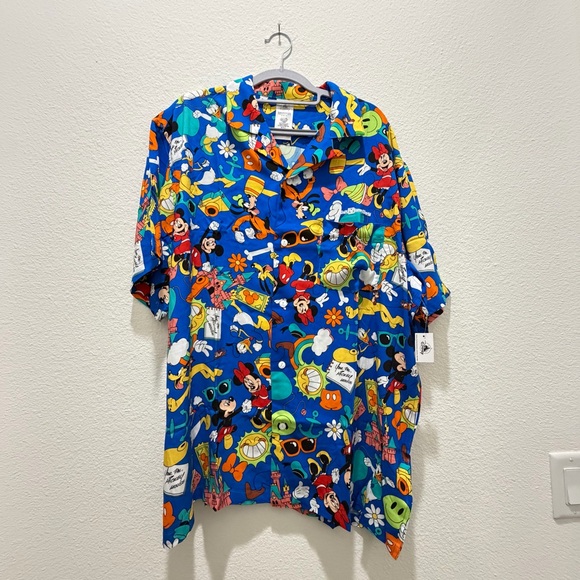 Mickey and Friends "Play in the Park" Disney parks button shirt xl - Picture 12 of 16